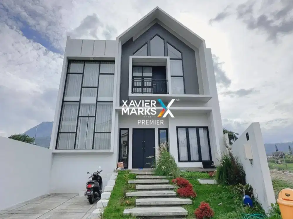 Rumah Baru Mewah Perfect View Konsep Villa Furnished di Kota Batu