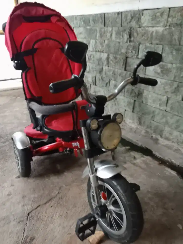 Stoler Pacifik junior 200 RB bekas