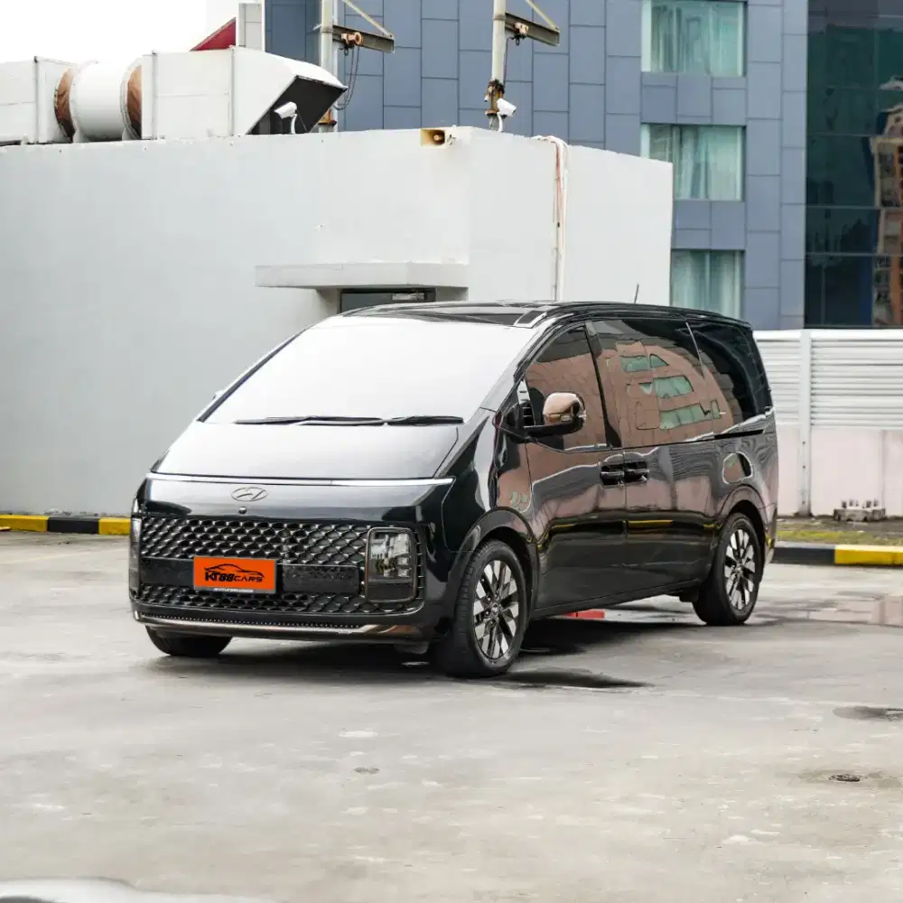 Hyundai staria 2.2D signature 7 seat 2021