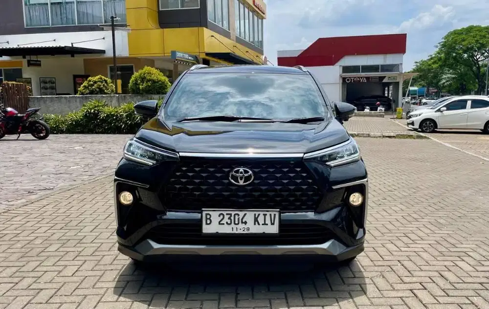 TOYOTA AVANZA 1.5 VELOZ Q CVT 2023 HITAM PROMO MURAH DP MINIM 20 JUTA