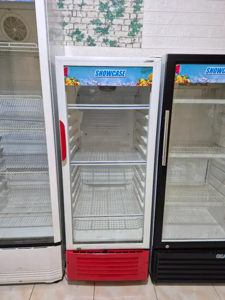 SHOWCASE SHARP 200L MULUS