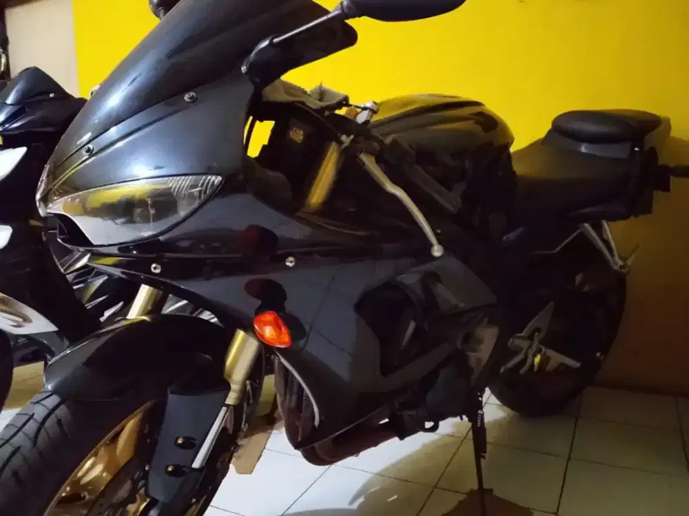 Yamaha YZF R6 600cc