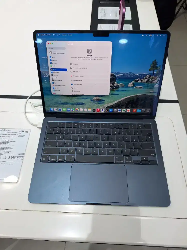 CREDIT MACBOOK AIR 13 inc bunga hingga 0%