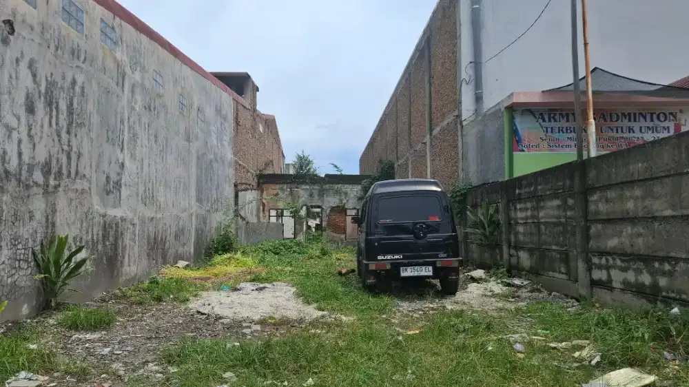 Tanah kosong jalan gatsu