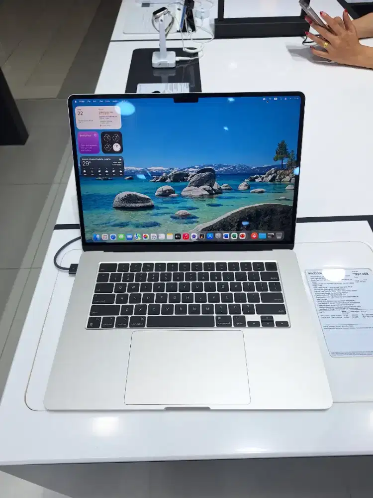 Credit macbook air 15 inc