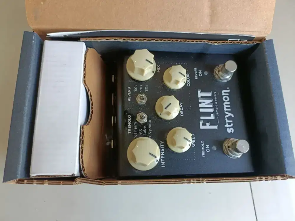 Strymon Flint – Tremolo & Reverb Pedal