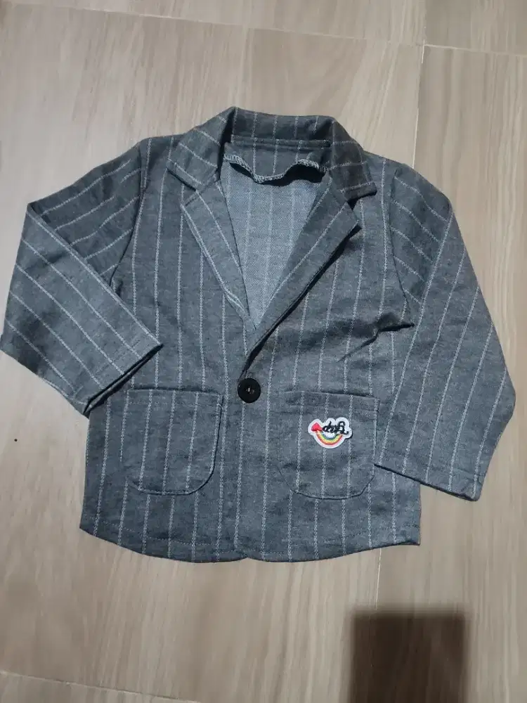 Blazer anak 2 tahun