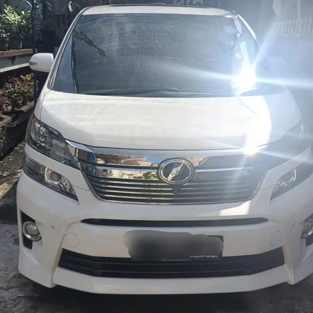 Mobil vellfire ZG 2.4 AT
