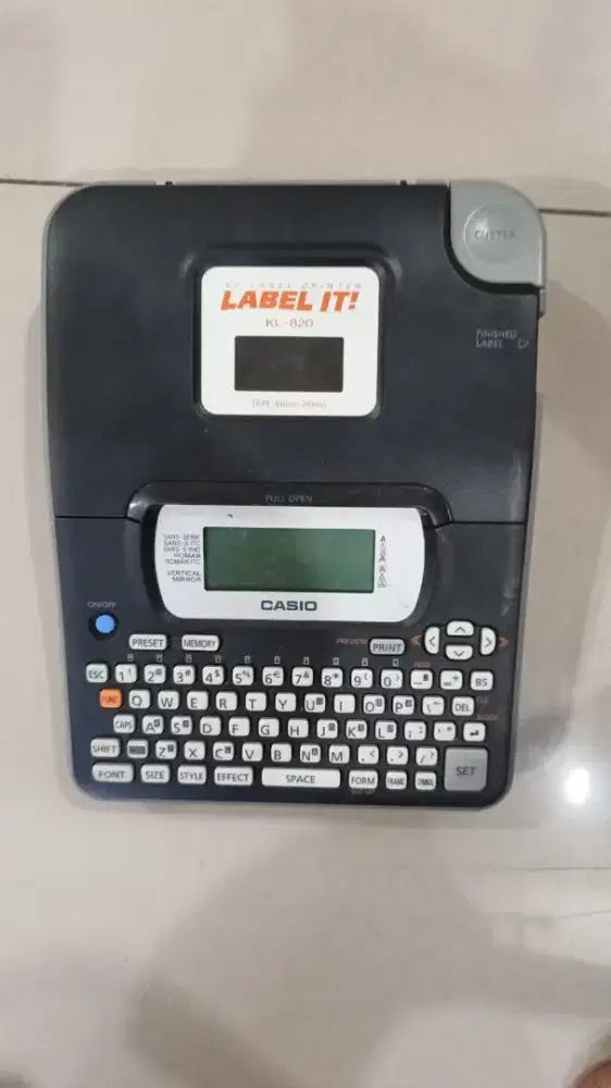 Mesin label casio k820