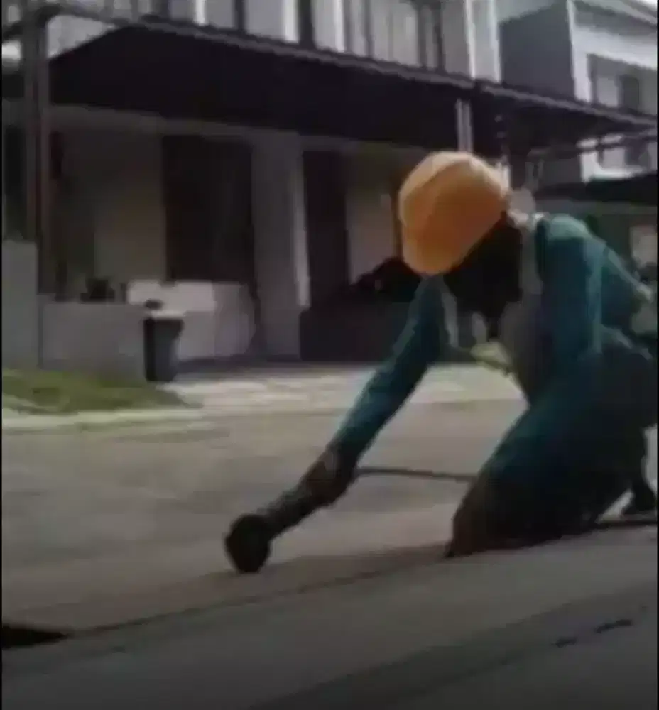 Jasa tukang bangunan harian maupun borongan