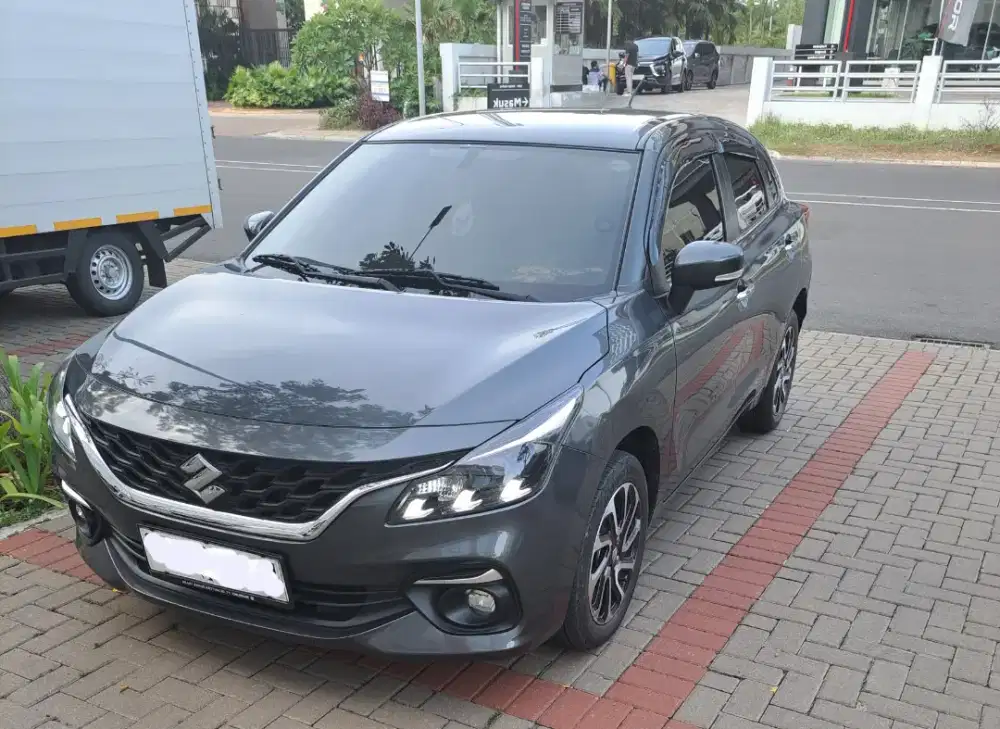 Suzuki neo baleno AT abu abu