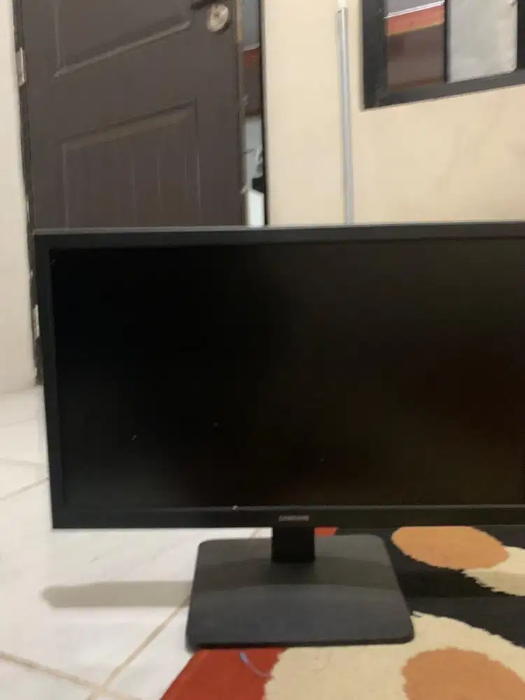 Monitor samsung 19 inch FullHD
