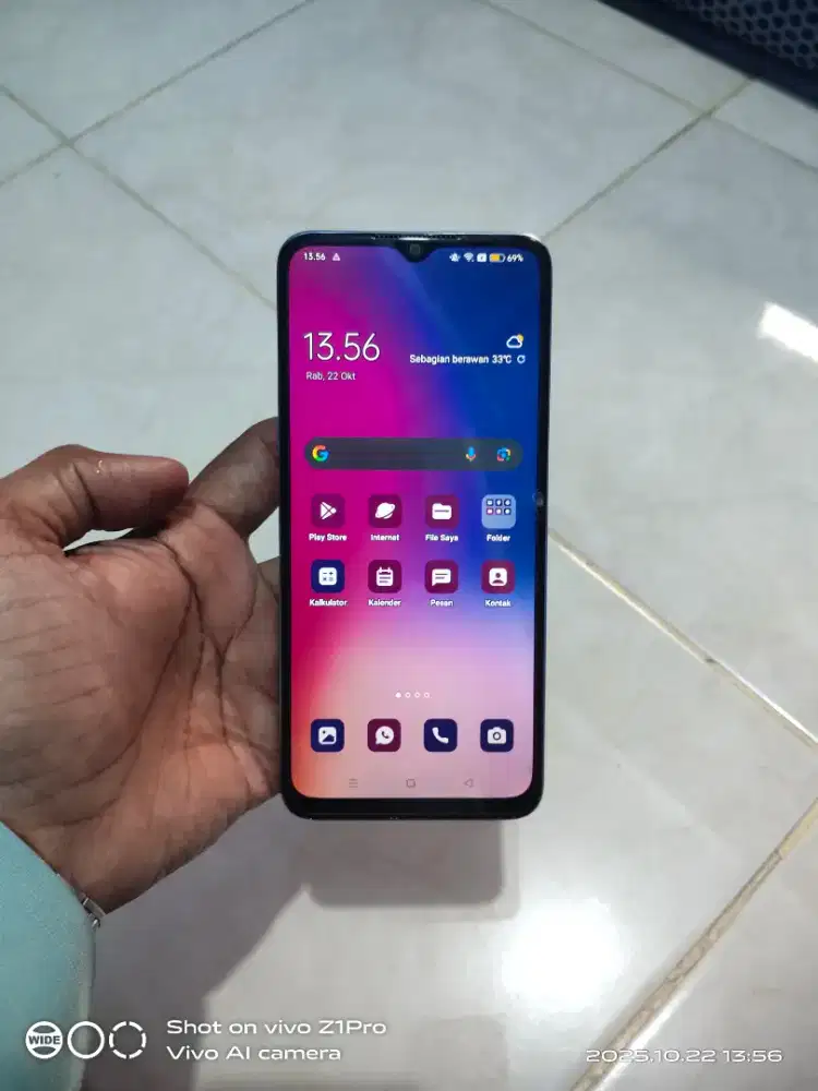 Jual HP Oppo A57s
Spesifikasi:
- Jaringan: 4G LTE
 Ram 4/64