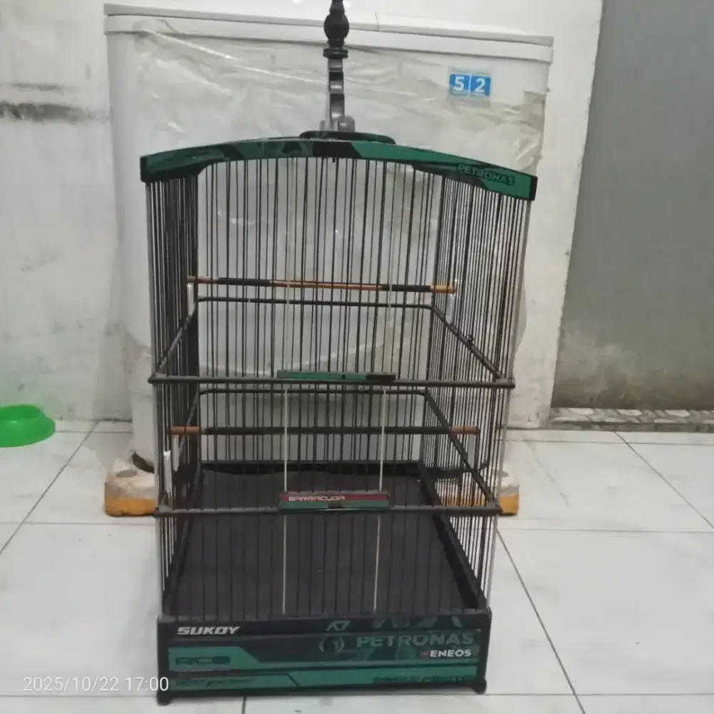 Kandang untuk kenari