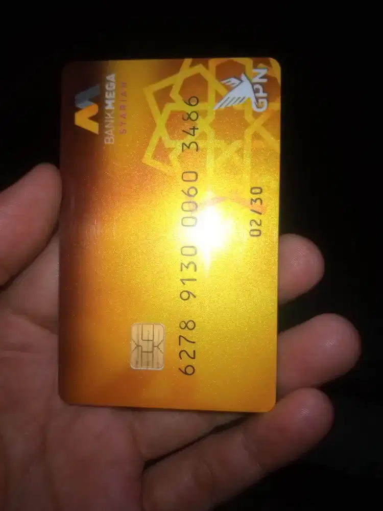 Dijual hp infinix hot 9 ram 4/64 kondisi ada retak tipis di layar