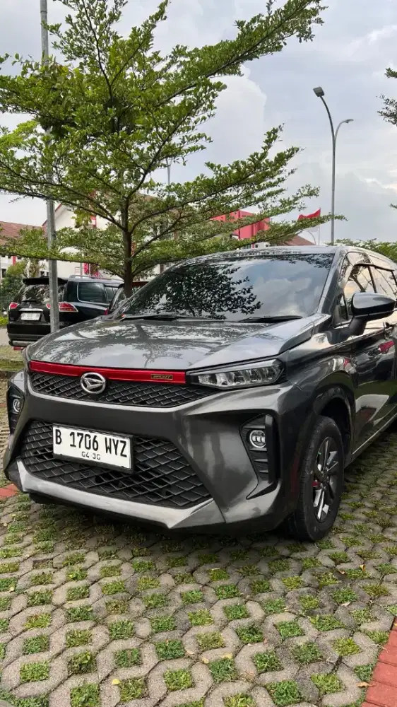 Toyota Voxy 2018 Putih PSD Audio Sys Spoiler Foglam No Laka/Bnjr