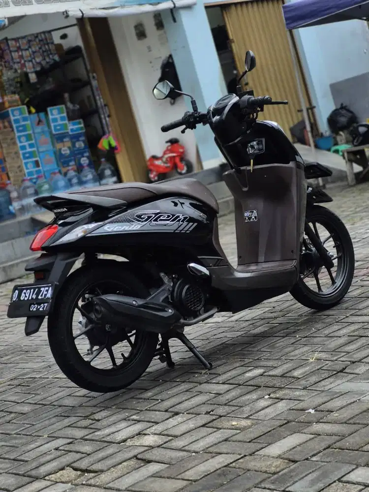 HONDA GENIO CBS ISS 2022 KM 28RB