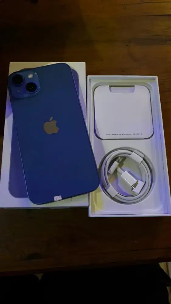 iPhone 13 128gb iBox