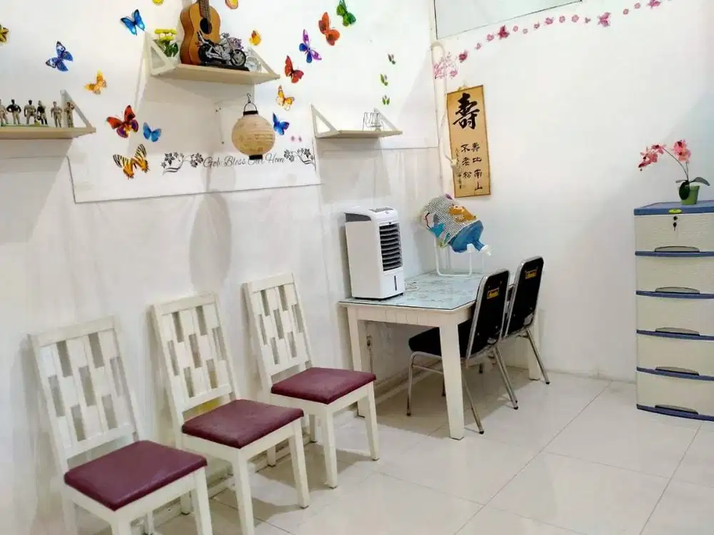 DIJUAL / DISEWAKAN RUMAH NIRWANA EKSEKUTIF - JALAN KEMBAR