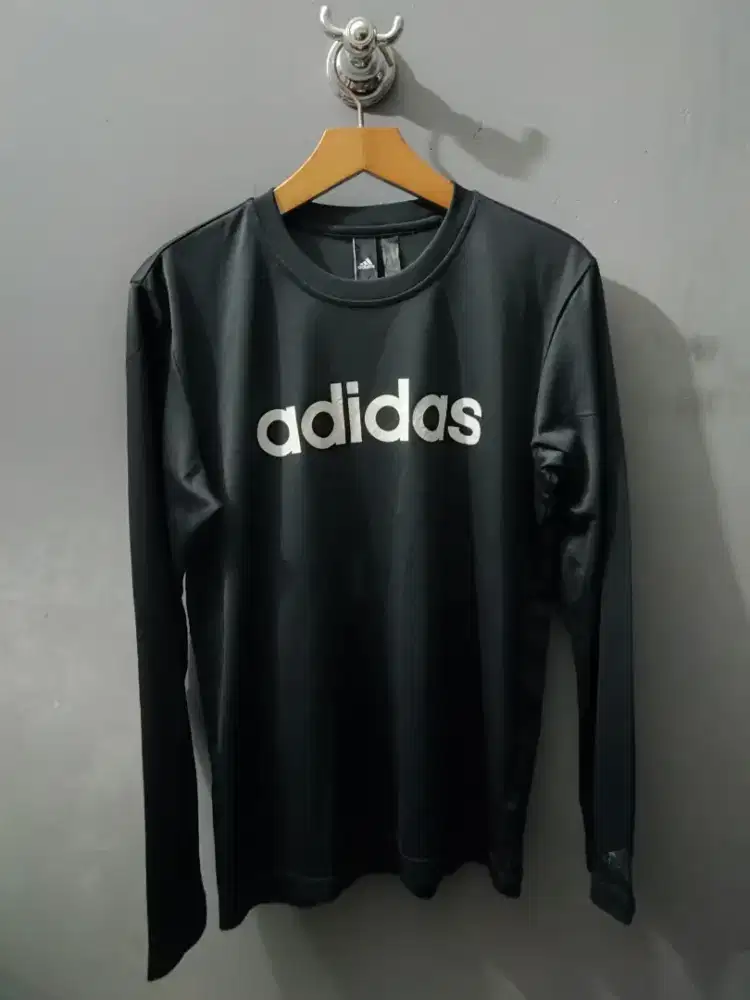 Jersey Adidas M LOGO LS T original size L preloved