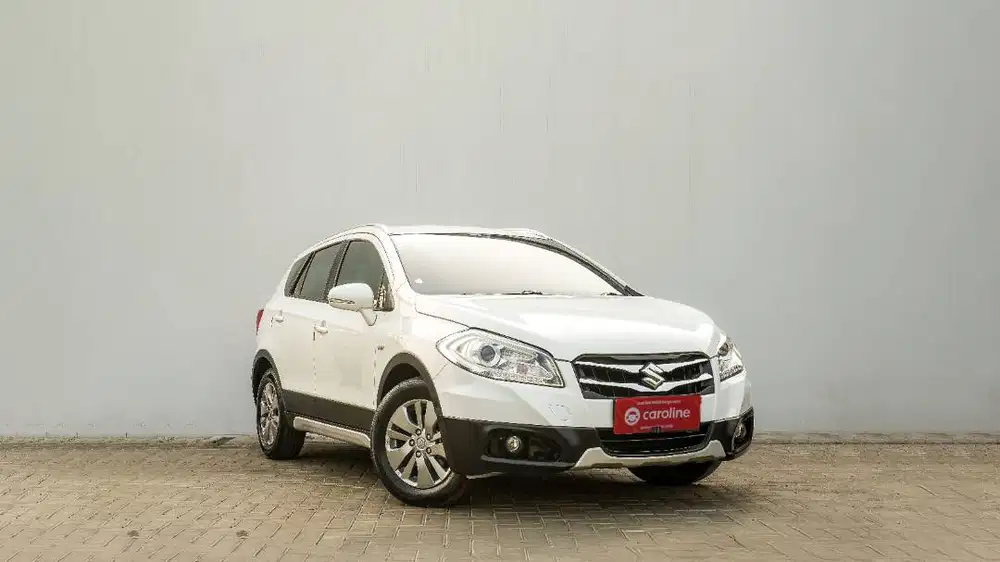 SUZUKI SX4 SCROSS 1.5 AT 2016 I ANTIK I MOBIL BEKAS BERGARANSI