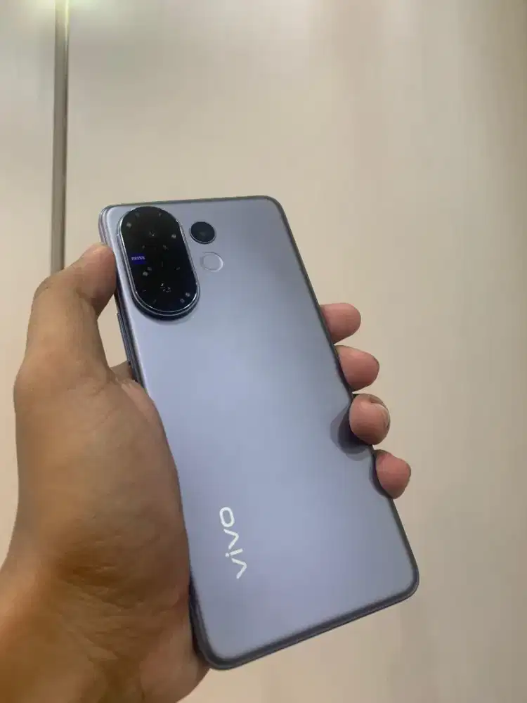 Vivo V60 8/256 Like New