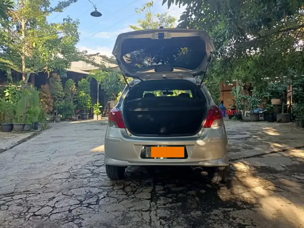 Toyota Yaris S Limited A/T 2009