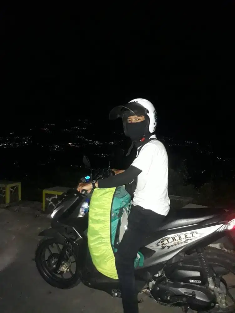 Jasa antar jemput