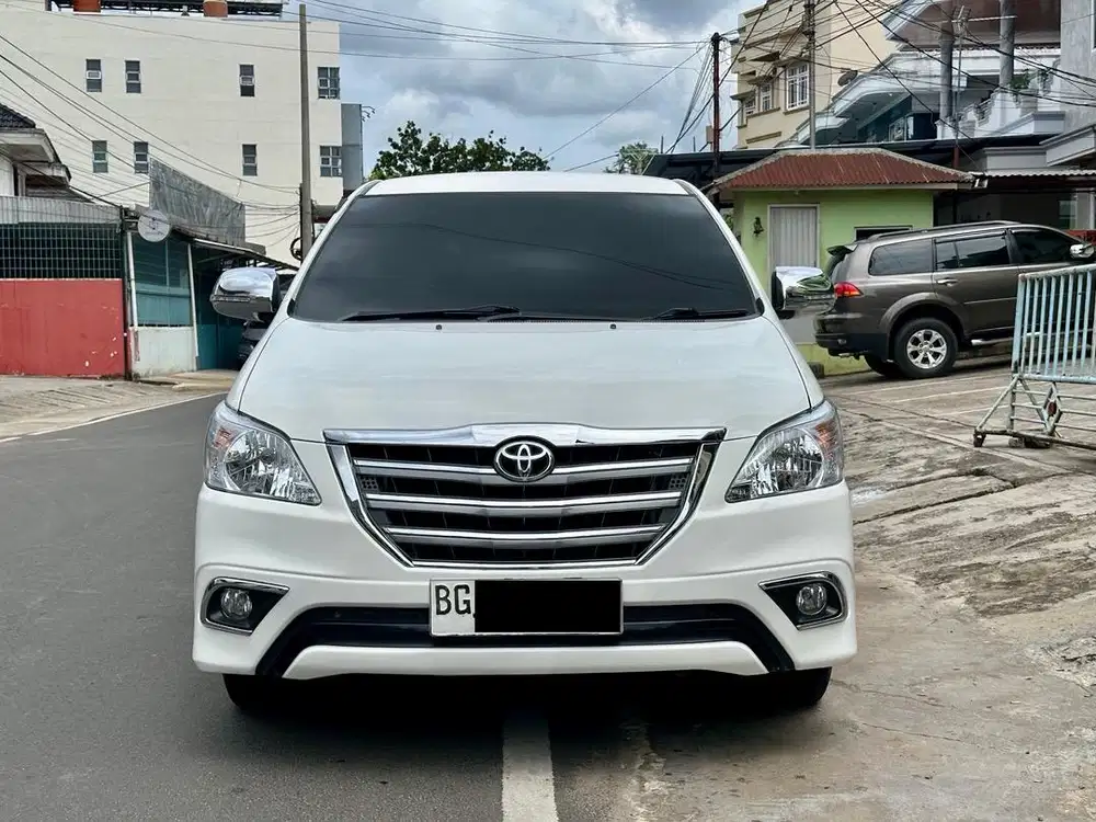 Toyota Kijang Innova 2.0 G 2015 Bensin Manual 2014 BG Tangan Pertama