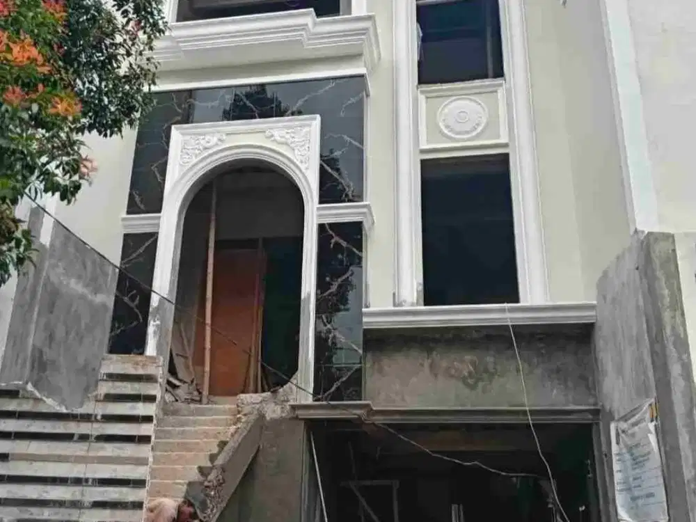 HUNIAN MEWAH LOKASI PREMIUM KAV.DKI JAGAKARSA JAKSEL