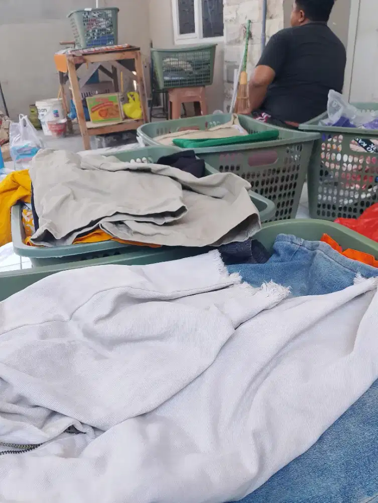 Jasa Laundry,, Jasa Setrika
