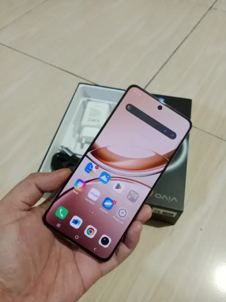 Vivo v50 lite 12/512gb fullset tinggal pakai no minus