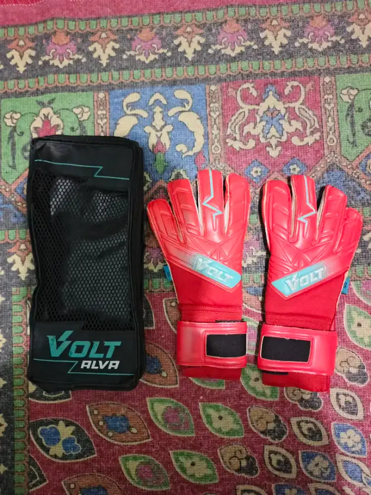 Sarung Tangan Kiper Volt Alva Hybrid Roll