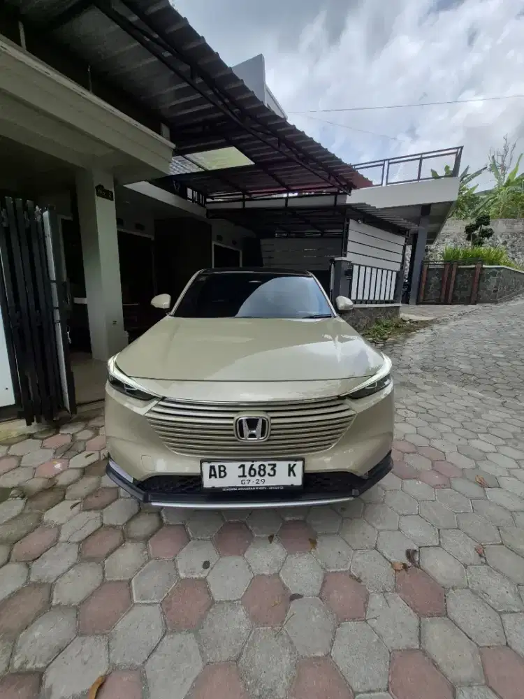Honda HR-V SE 2024 warna warna sand khaki