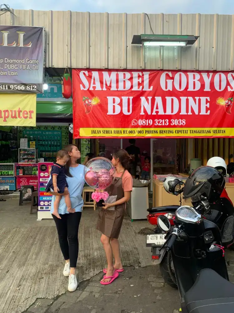 Di butuhkan wanita untuk bantu jualan