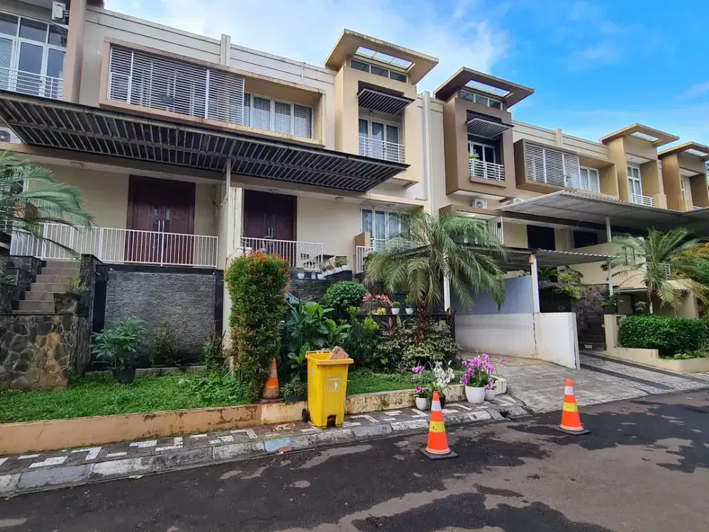 Rumah Pejaten - Ragunan Dijual. Cluster, jalan Utama. NEGO sd DEAL