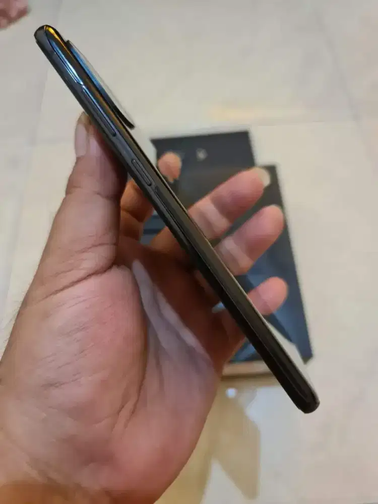 Jual HP samsung s20 plus ram 8/128 Gb, fullset ori sein, mulus nominus