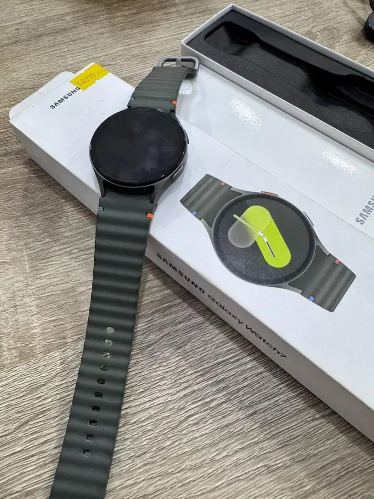 Samsung Galaxy Watch 7 44mm Fullset Mulus