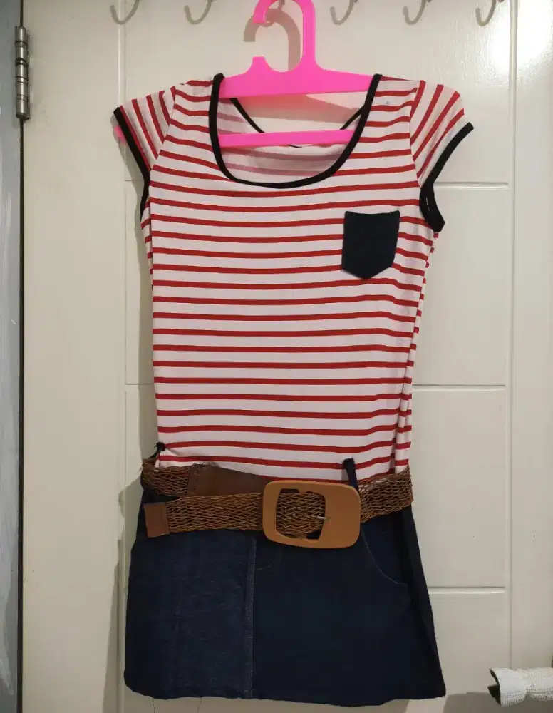 Mini dress wanita motif salur merah free belt