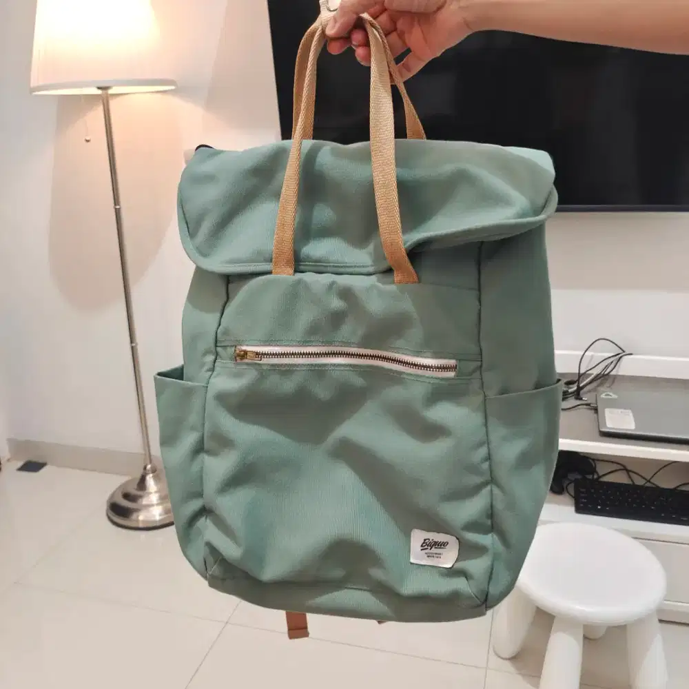 Tas bigmo unisex bisa buat laptop 14 inch inci