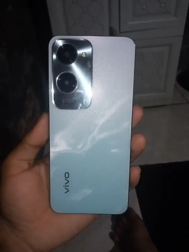 Vivo y18 ram 4+4 Rom 128