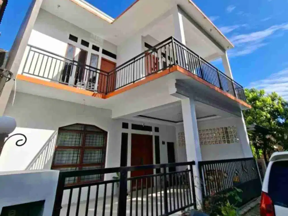 DiJual Rumah 2 lantai