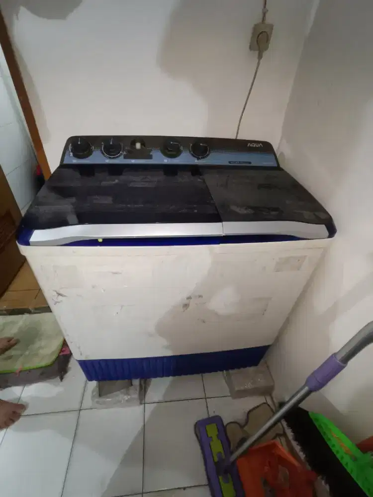 Mesin cuci 2 tabung