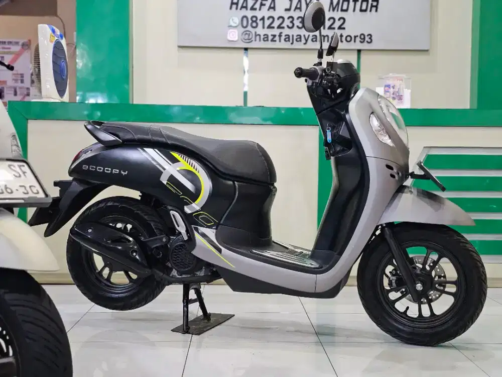 Honda  Scoopy Sporty Grey 2024