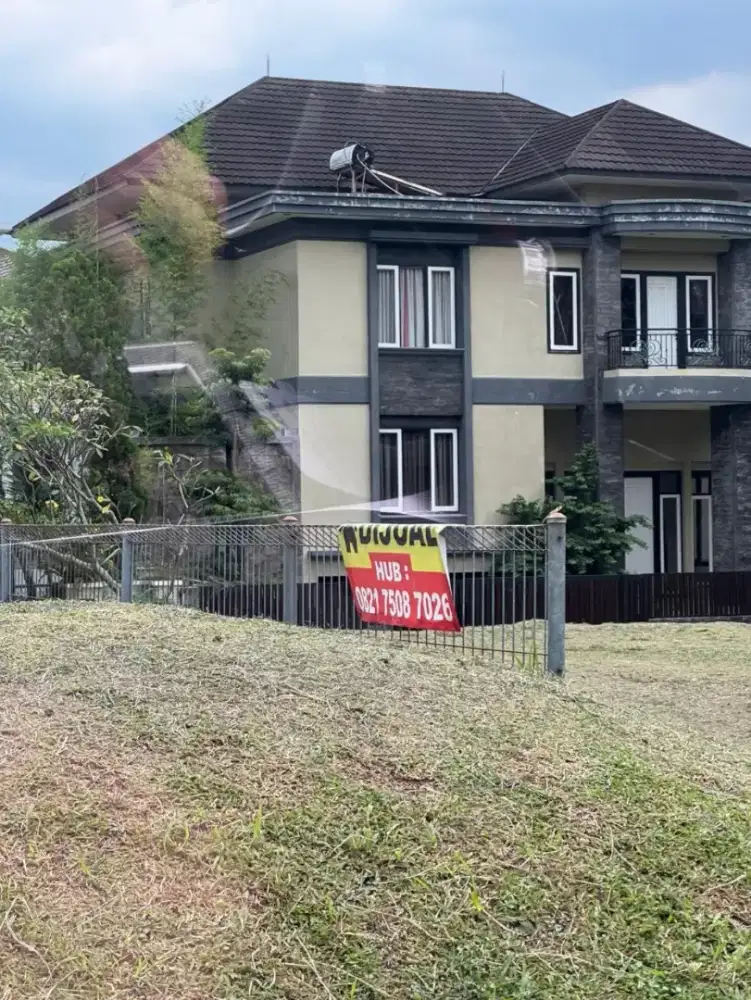 Tanah jalan utama Danau Bogor Raya lt512