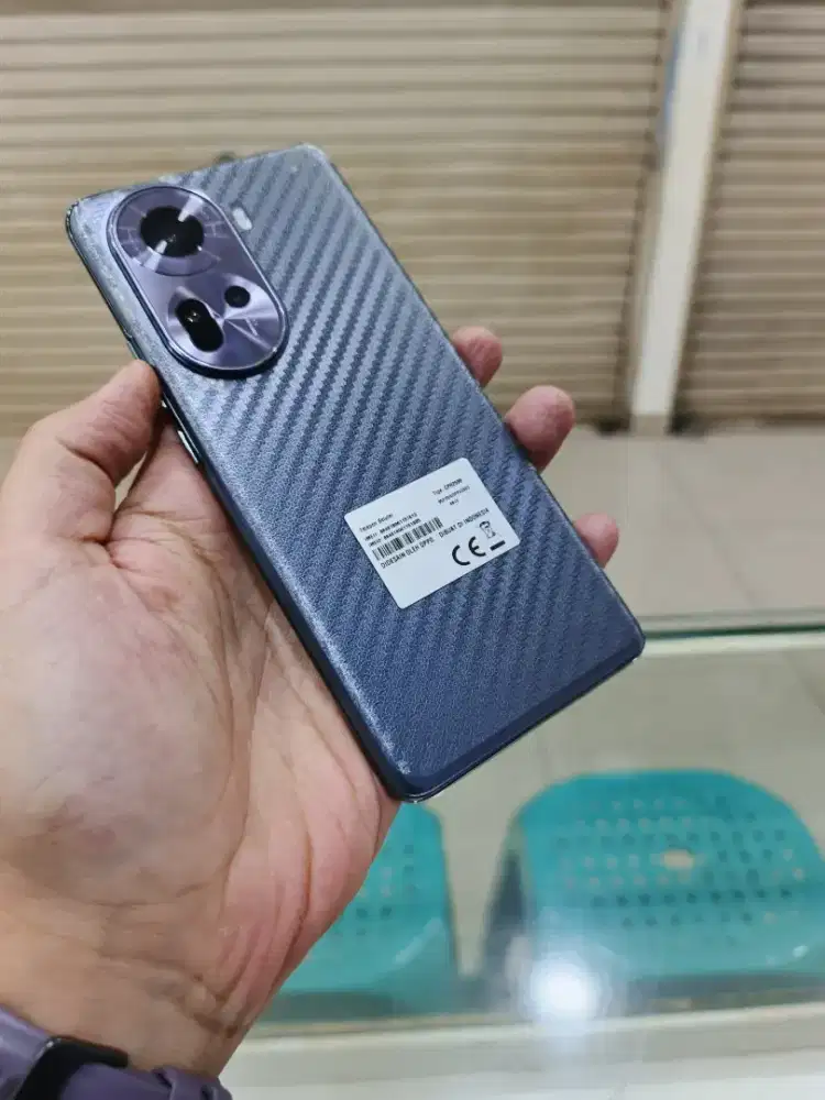 Oppo reno 11 5g 8/256 resmi Indonesia jaminan spt baru tanpa minus