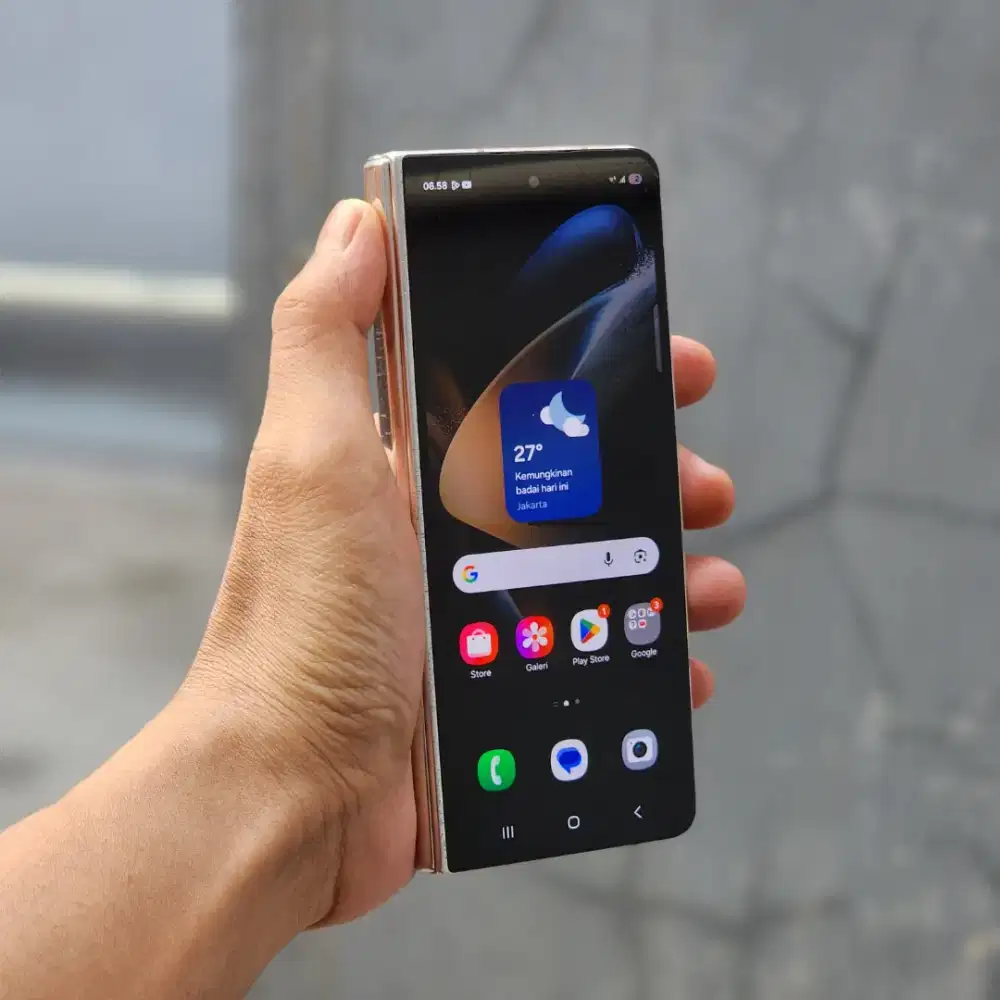 SAMSUNG GALAXY Z FOLD 4 SEIN 5G 12/512 GB MINUS RINGAN FUNGSI NORMAL