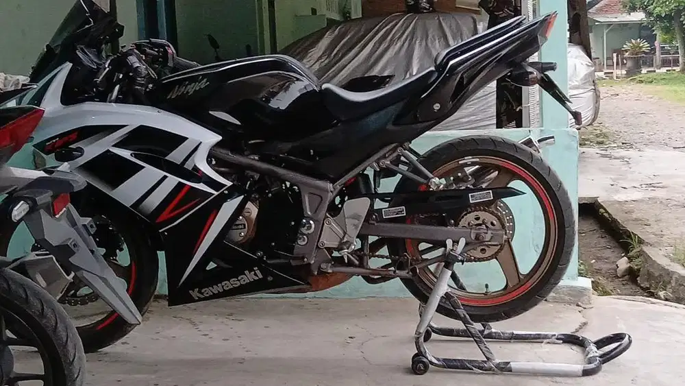 dijual ninja RR th 2015