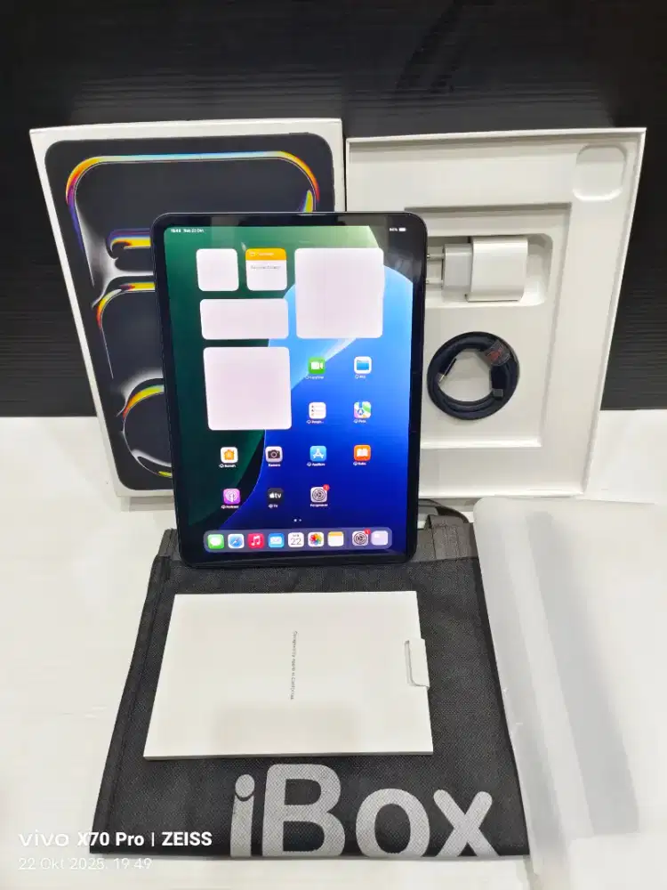 ipad pro M4 256gb 11-inch wifi only ex resmi iBox mulus like new