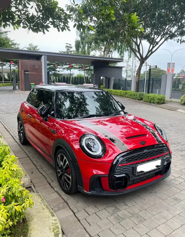 MINI COOPER JCW (JOHN COOPER WORKS) 2023